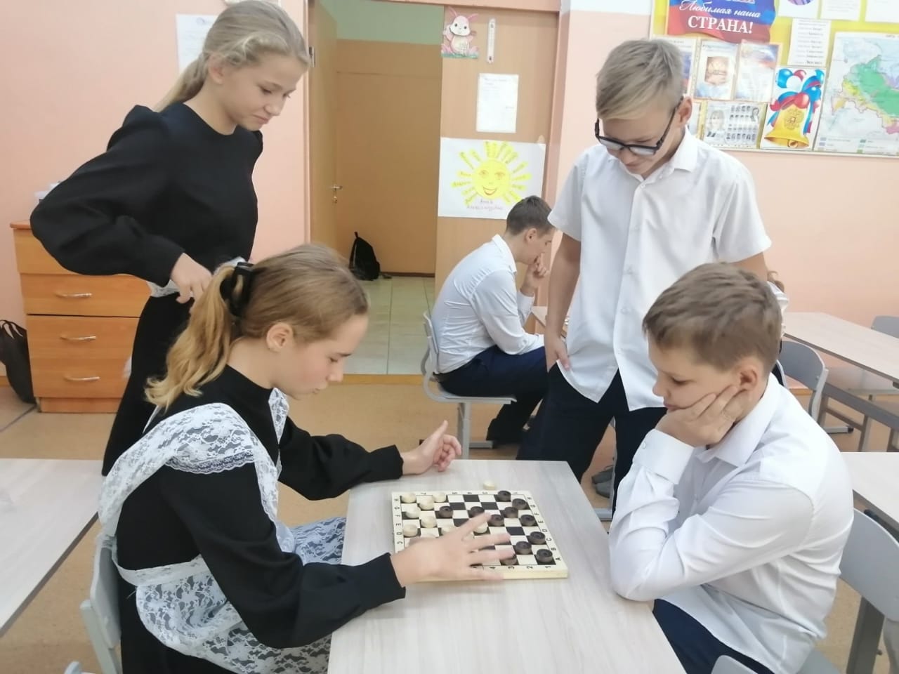 «Шашечный турнир».