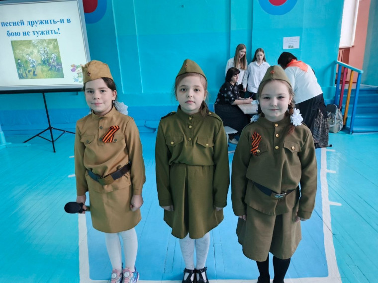 ГОРОДСКОЕ МЕРОПРИЯТИЕ КО ДНЮ ЗАЩИТНИКА ОТЕЧЕСТВА " КТО СМЕЛ, ТОТ И УМЕЛ".